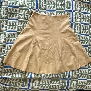 100% lamb leather knee-length flared skirt